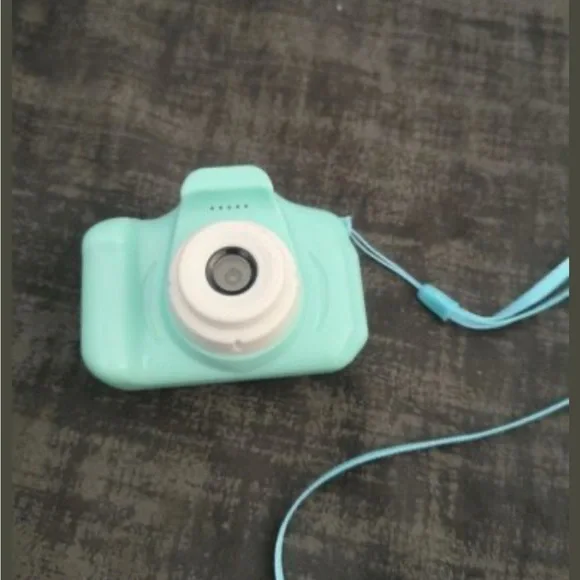 Mini Camera - 3 available! - Picture 3 of 3